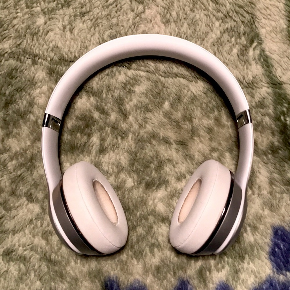 Beats Solo 3 Wireless Headphone